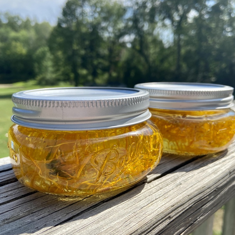 how to make calendula oil for skin